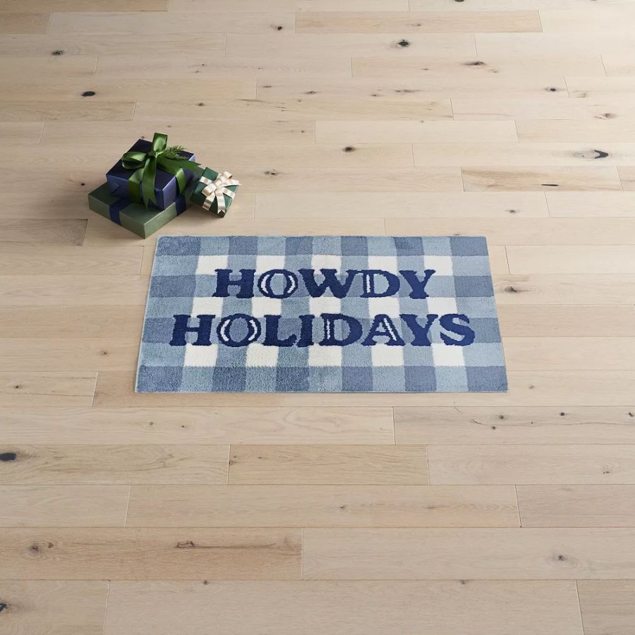 * St. Nicholas Square Howdy Holidays 23" X 35" Rug | Rugs